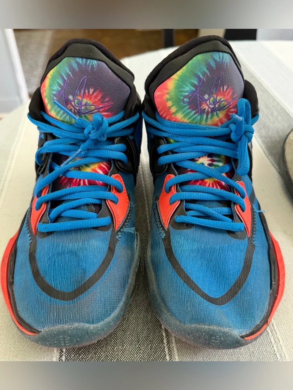 Nike vibrant kids